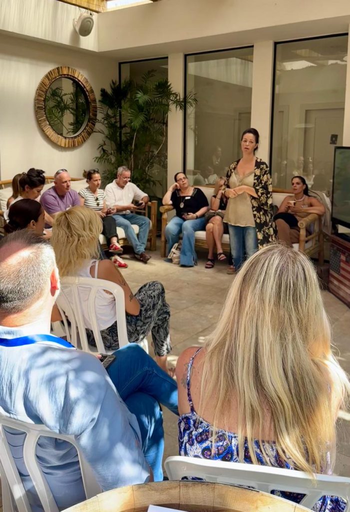 בוקר עצמאים